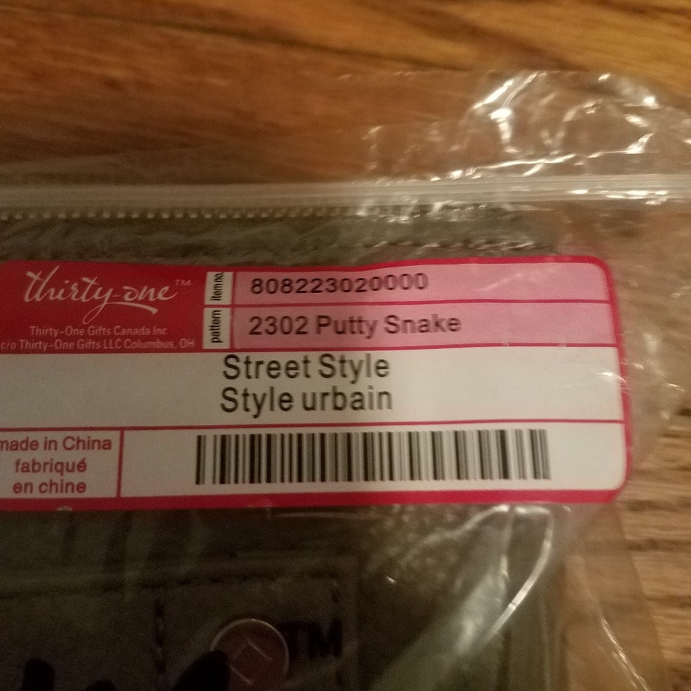 Street Style-Putty Snake